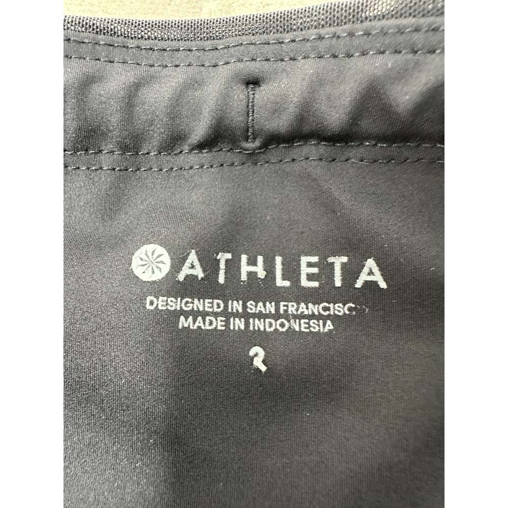 Athleta Women's Size 2 Green/Black‎ Striped Ascender Running Shorts 4" inseam - Picture 2 of 9